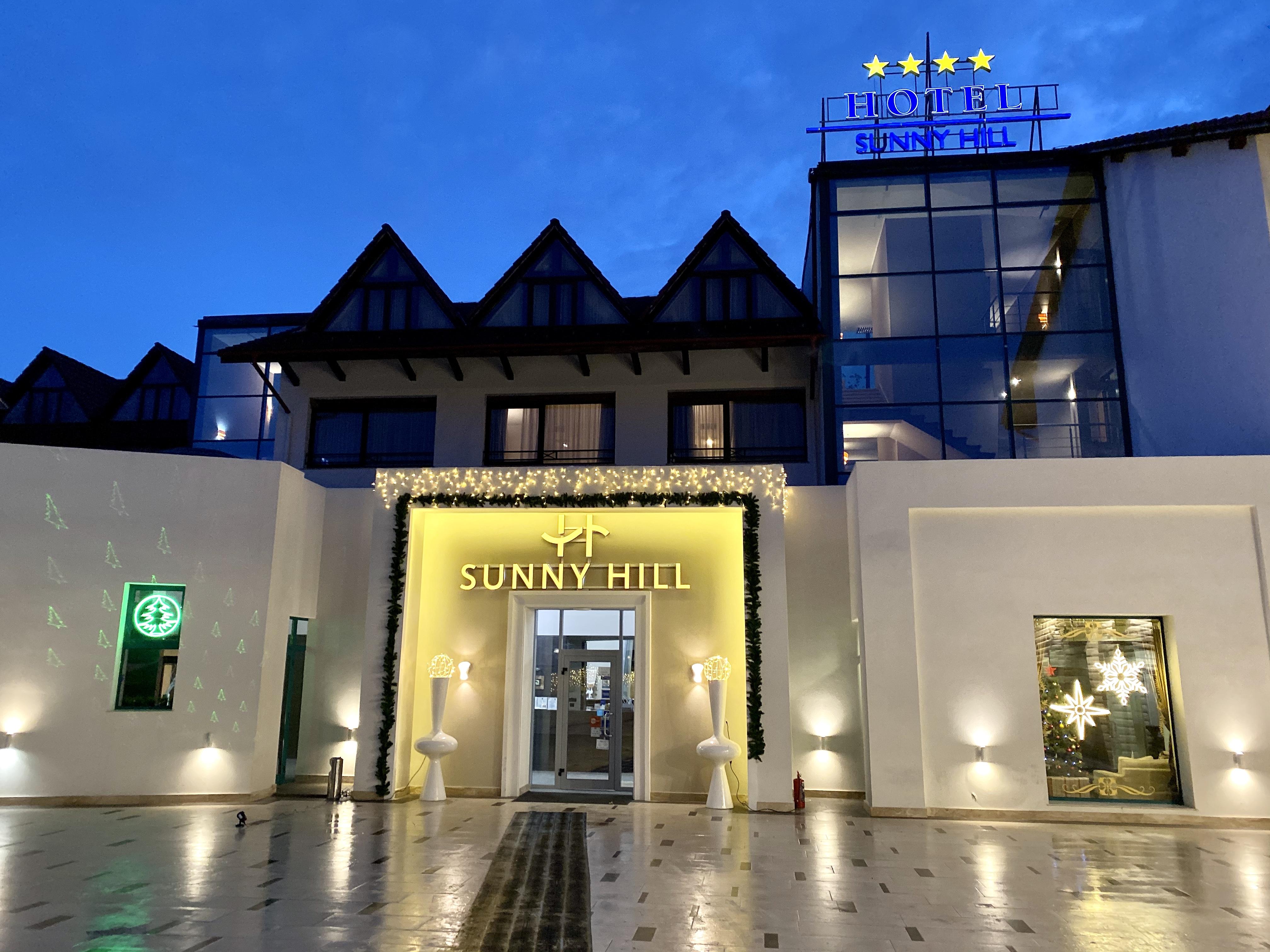 Hotel Sunny Hill Клуж-Напока Экстерьер фото