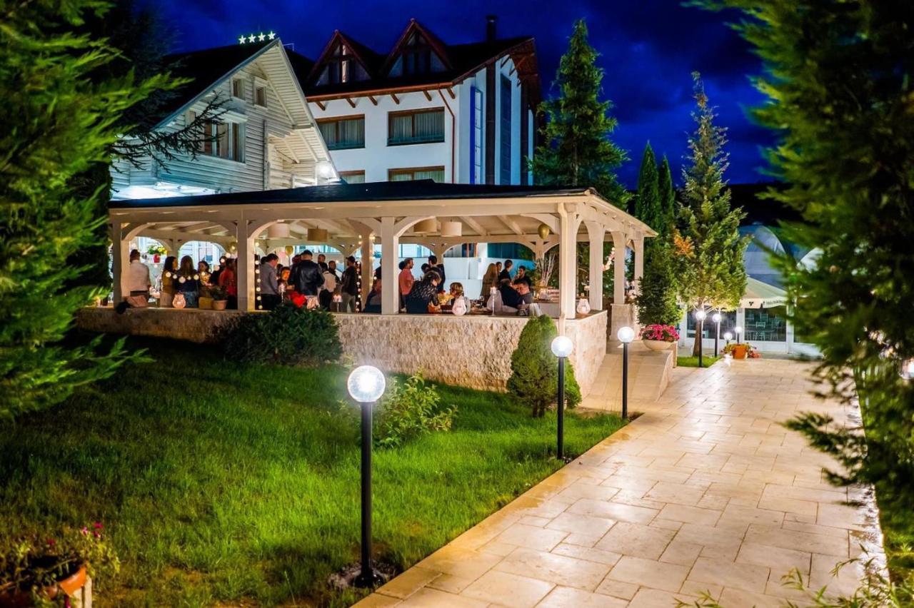 Hotel Sunny Hill Клуж-Напока Экстерьер фото